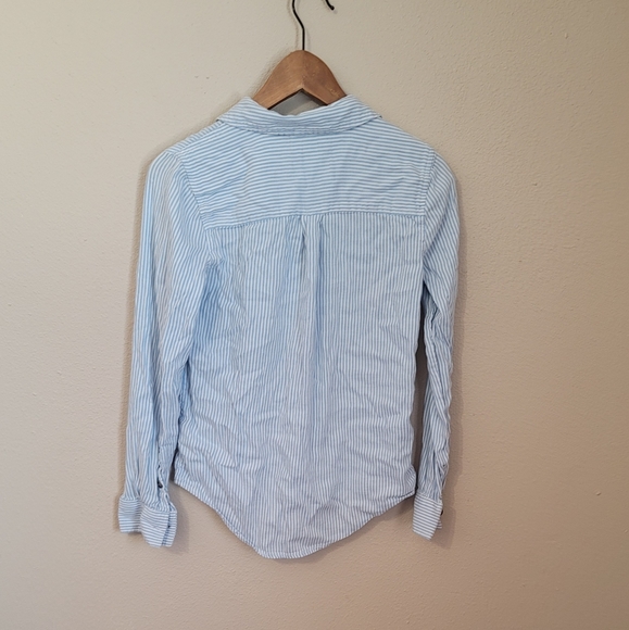 Button Down Shirt ( 🌵FOR BUNDLES ONLY ) - Picture 2 of 6